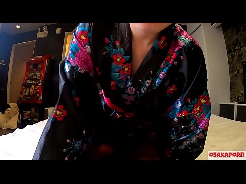 ❤️ Giovane ragazza cosplay ama il sesso fino all'orgasmo con uno squirt in una cavallerizza e un pompino. Ragazza asiatica con figa pelosa e belle tette in costume tradizionale giapponese in video amatoriale che mostra la masturbazione con fuck toys. Sakura 3 OSAKAPORN. ❤ Pornoal it.pinkporno.ru ❌